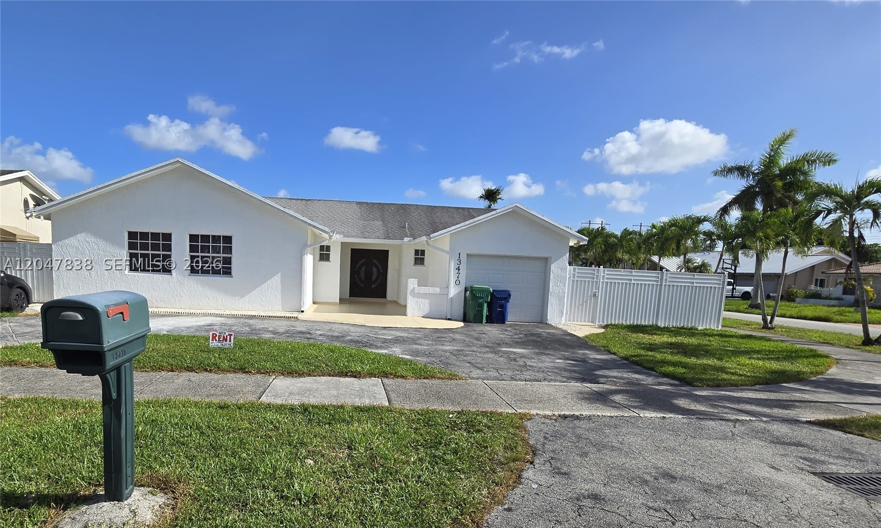 Stunning fully remodeled single-family home offering 6 bedrooms and 4 modern bathrooms, ideally located in a prime area of Miami with immediate access to major expressways and shopping centers. The property showcases  modern finishes and an updated design throughout. It features abundant parking with a spacious circular driveway, along with a charming backyard on an ample lot—perfect for gatherings, gardening, or future outdoor projects.
This home also provides an exceptional income-producing opportunity. It includes 2 independent apartments currently rented, as well as the main house, with tenants who would love to stay. Even a portion of the patio is rented, further increasing the property’s return potential. Whether you’re seeking the ideal home for a large family that values independence or an investment with steady income from day one, this property is the perfect choice.