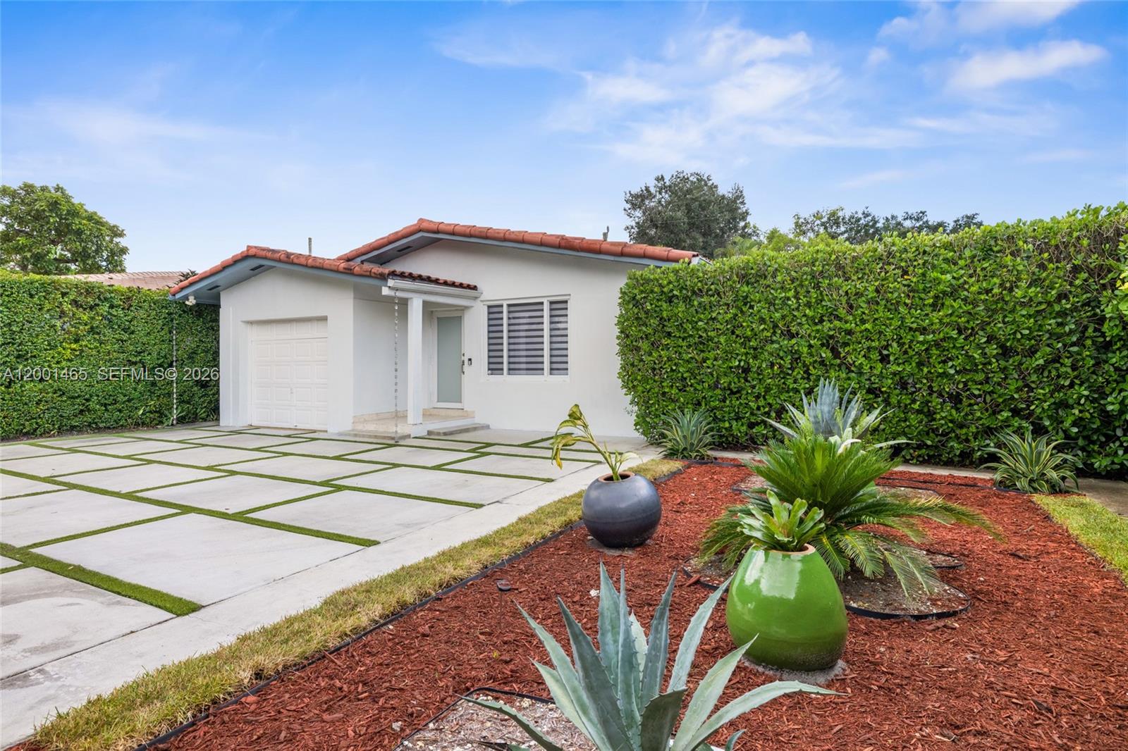 CORAL GABLES SEC E - Residential Lease