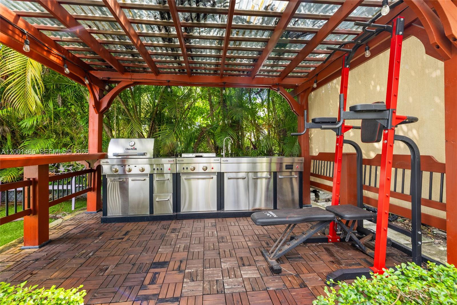 CORAL GABLES SEC E - Residential Lease