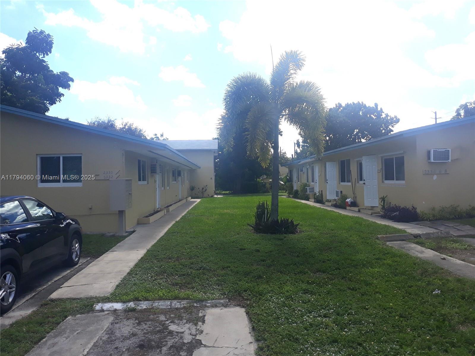DIXIE GARDENS - Residential Lease