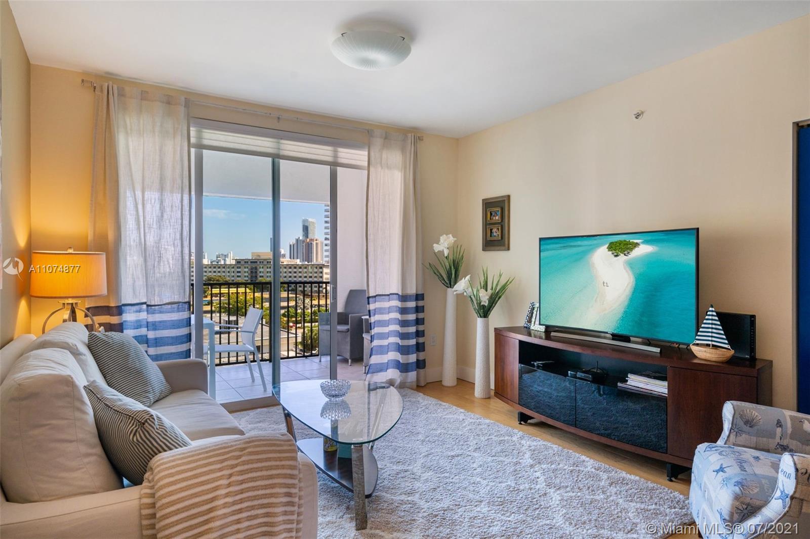 PORTO BELLAGIO CONDO - Residential