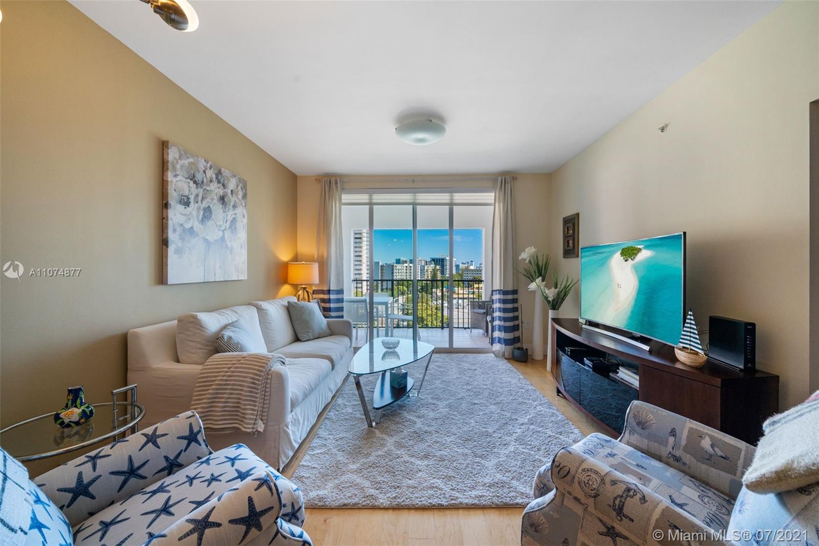 PORTO BELLAGIO CONDO - Residential