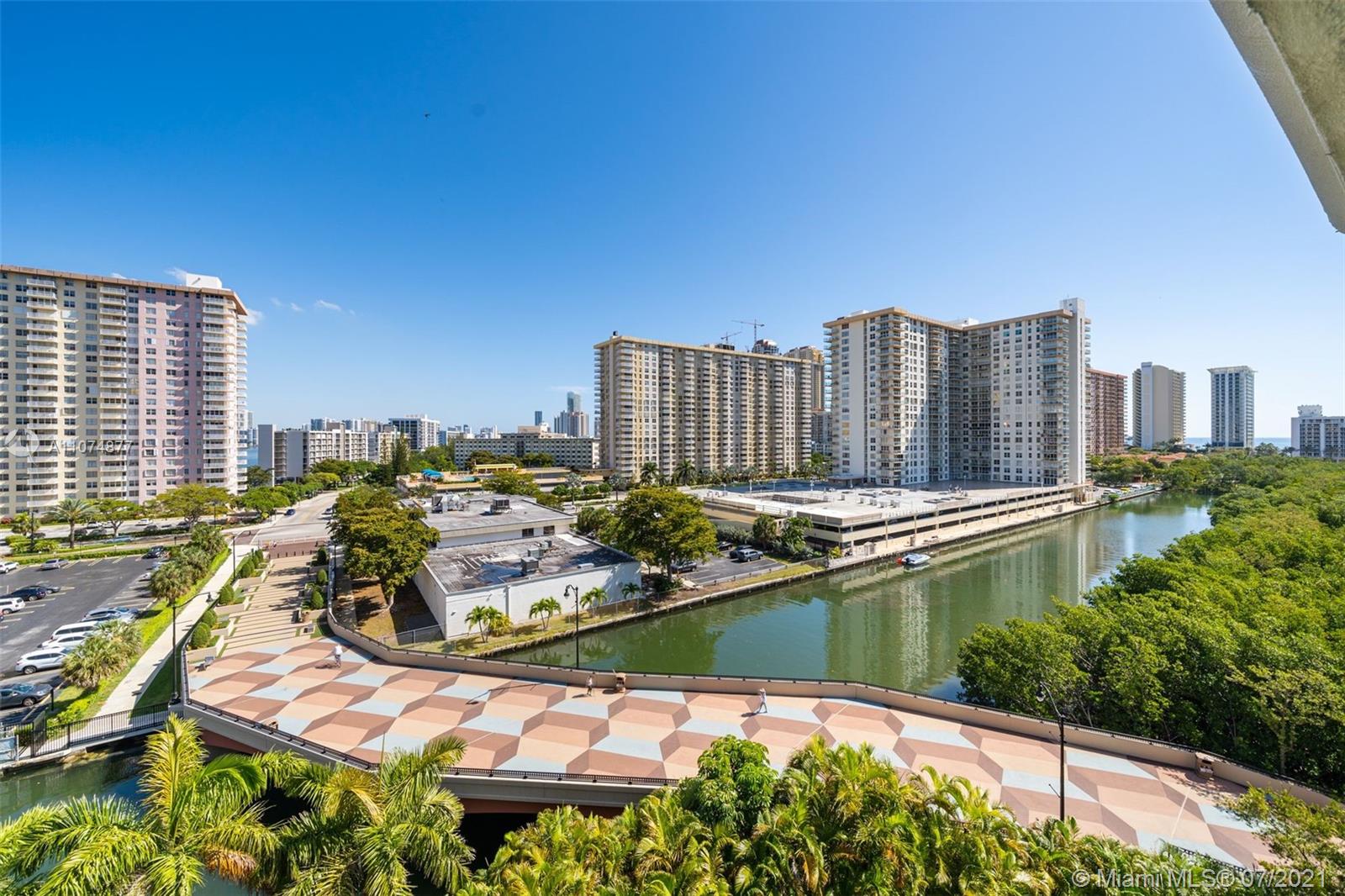 PORTO BELLAGIO CONDO - Residential