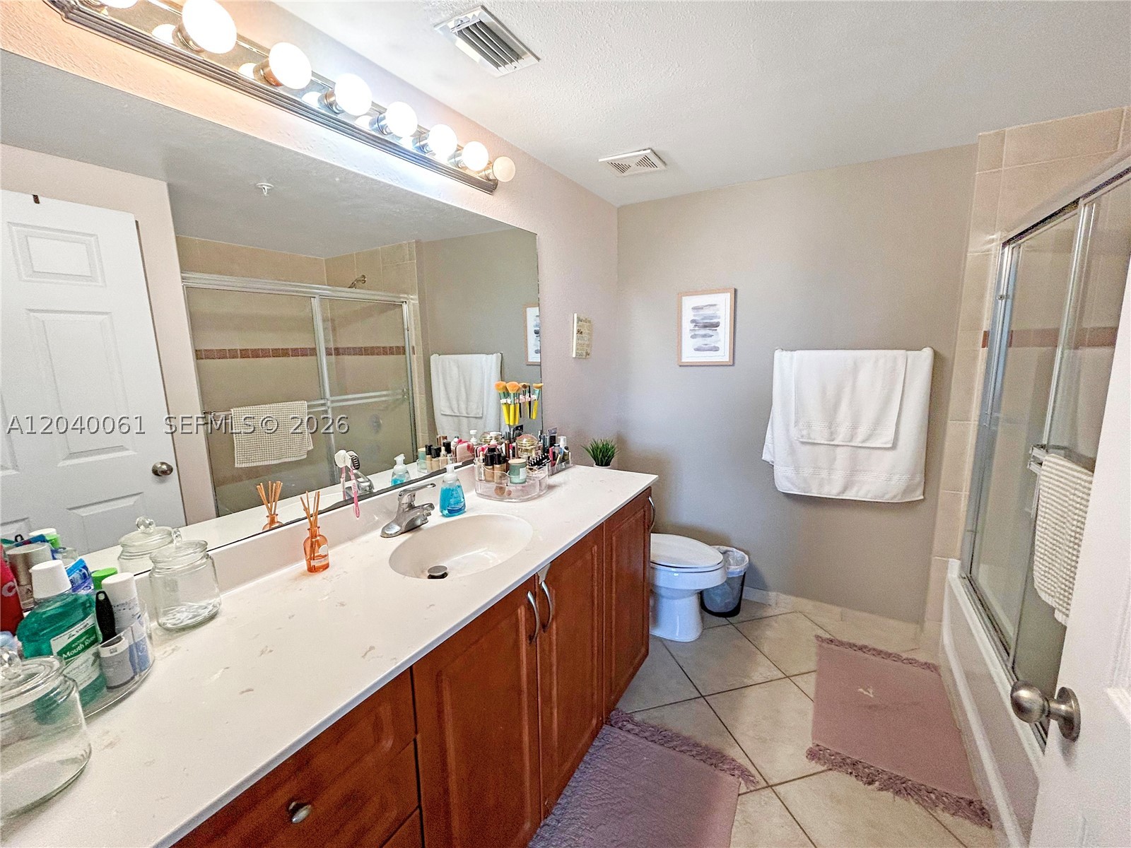 VILLAS AT EMERALD DUNES - Residential