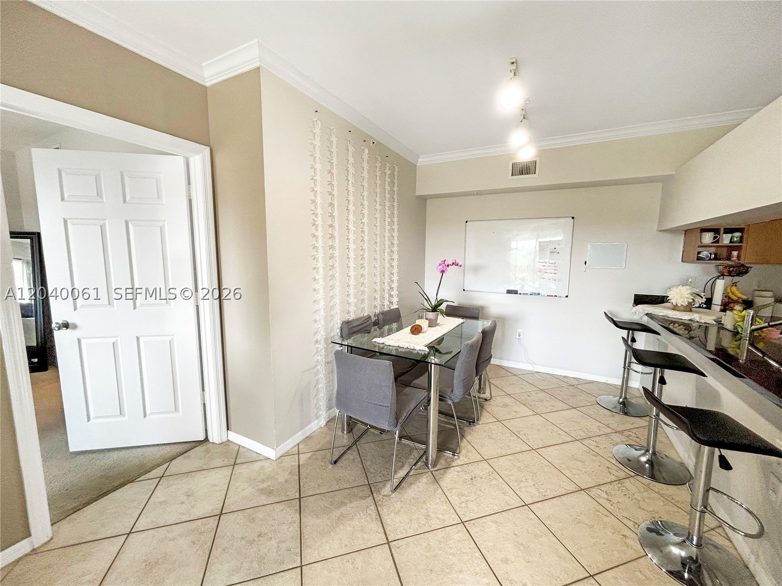 VILLAS AT EMERALD DUNES - Residential