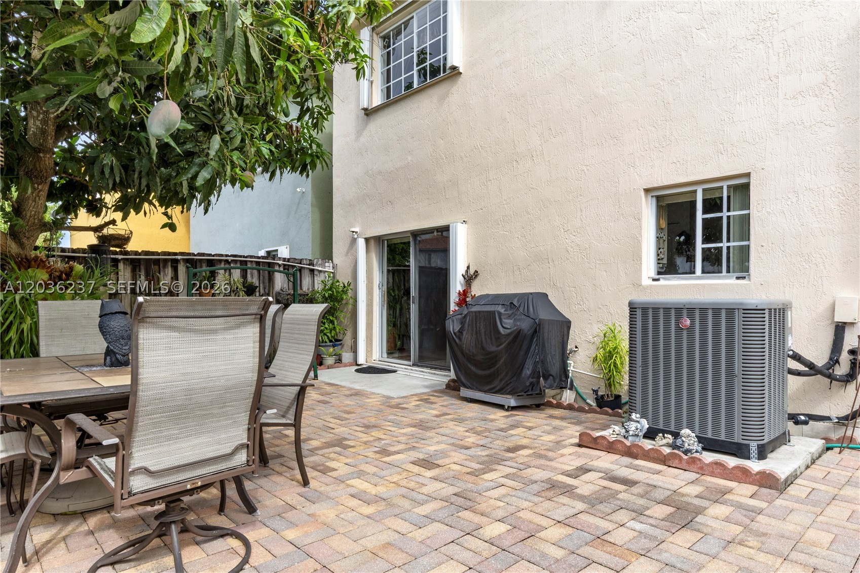 PRECIOUS HOMES AT TWIN LA - Residential