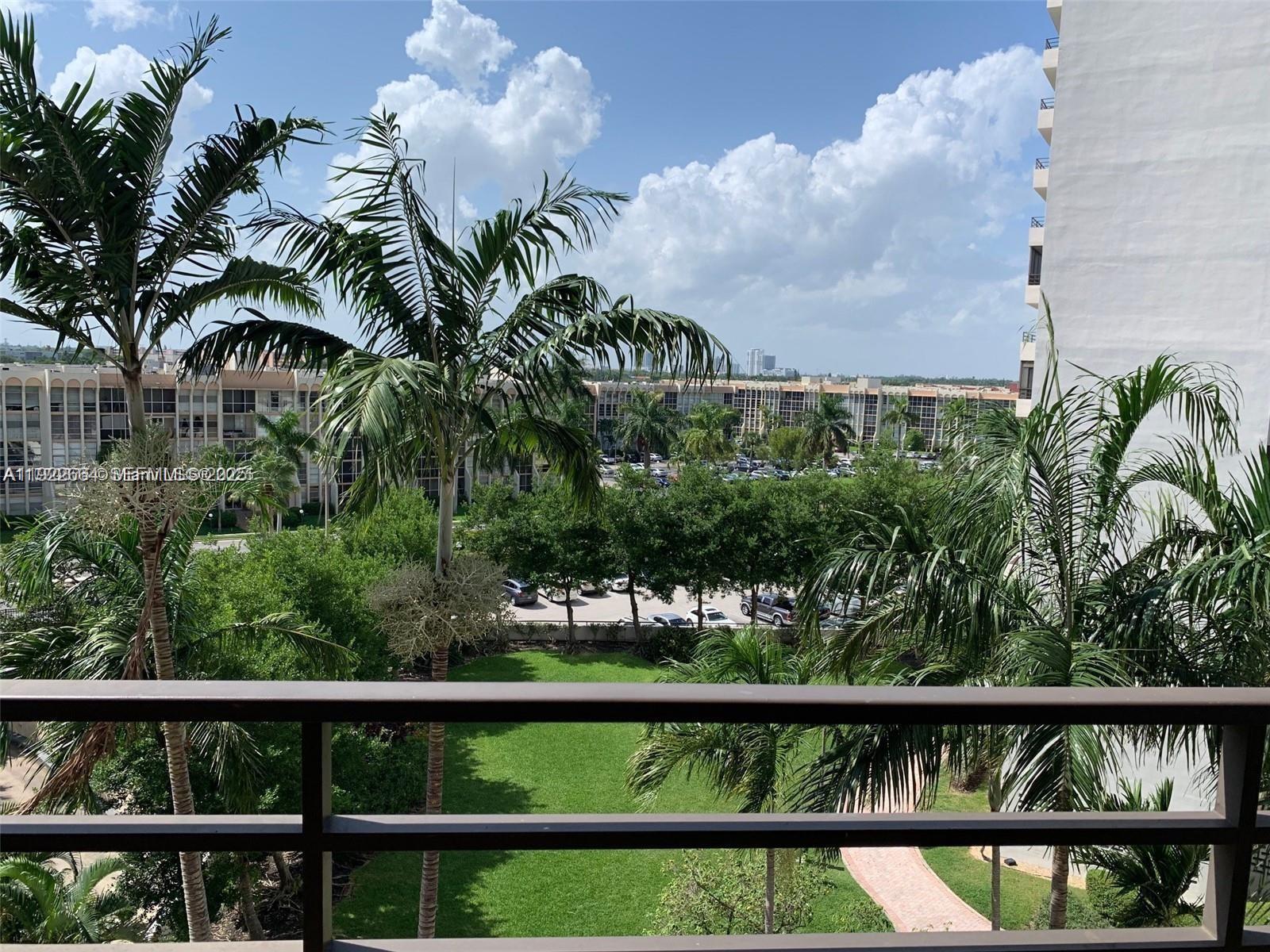 OLYMPUS CONDO PHASE - Residential