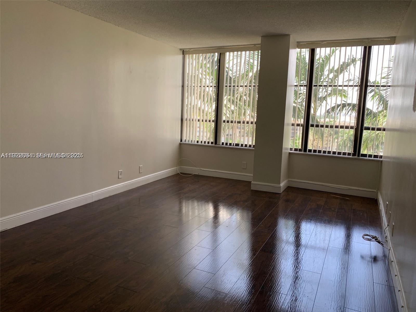 OLYMPUS CONDO PHASE - Residential