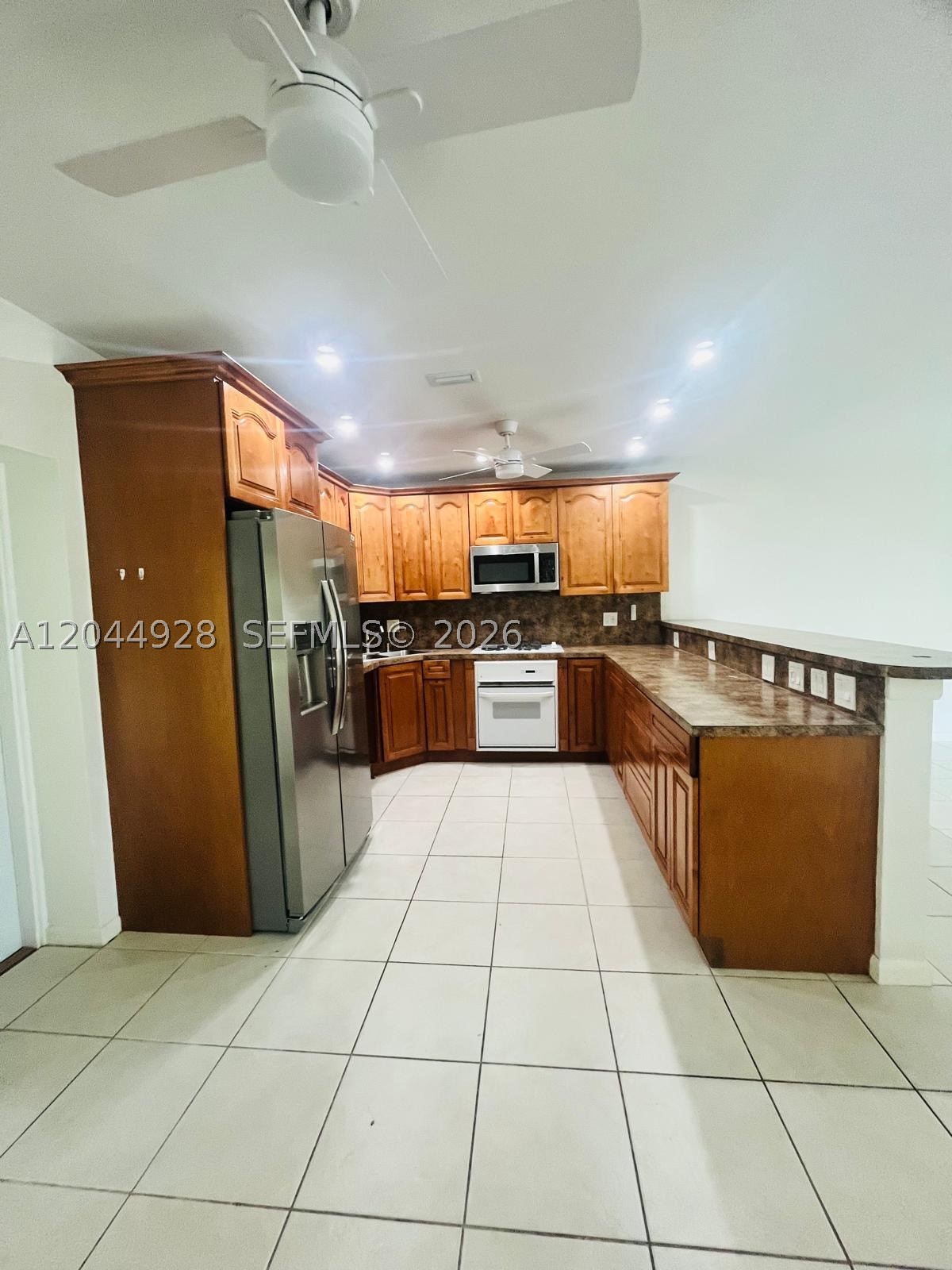 TUNISON PARK - Residential Lease