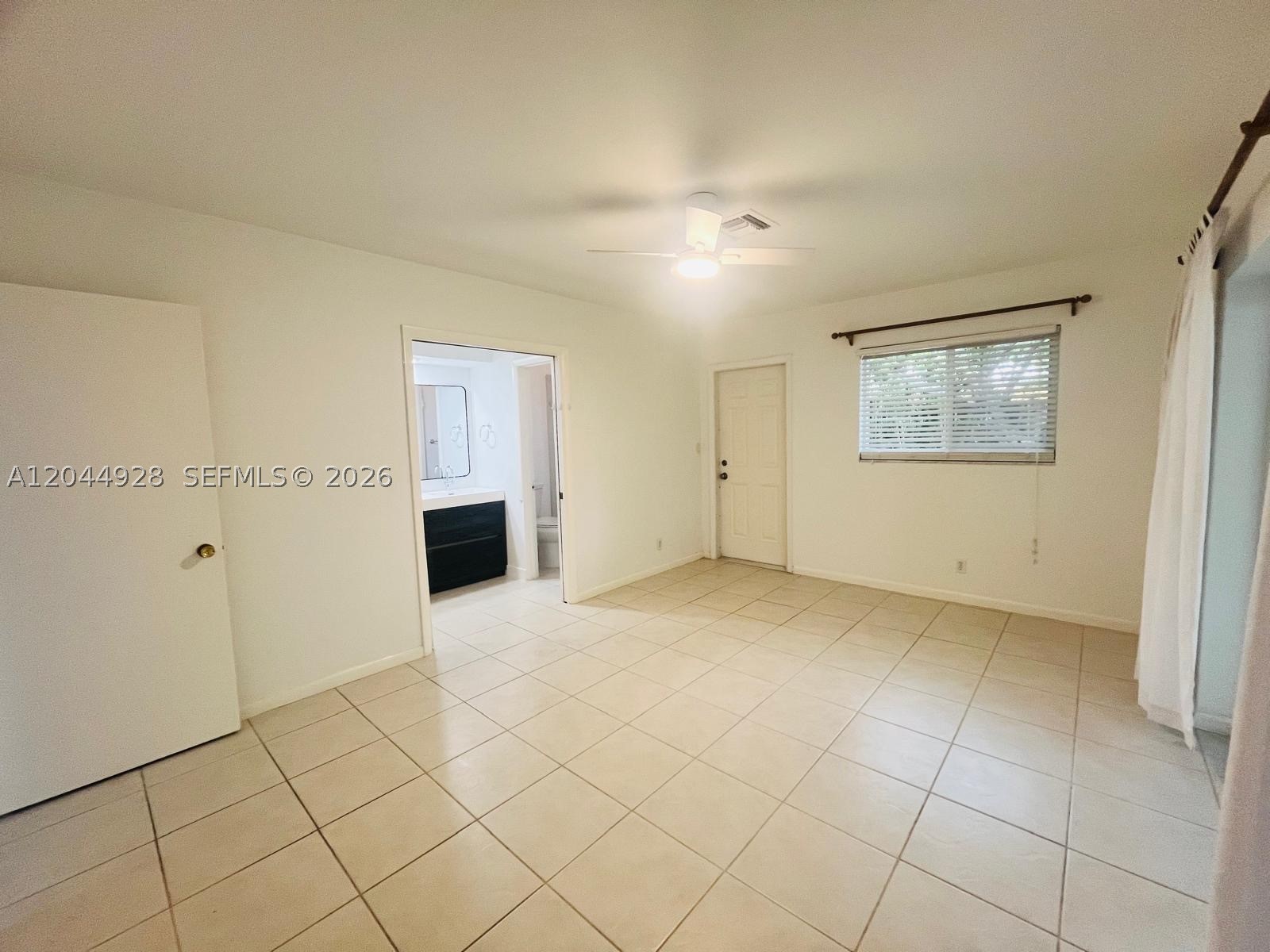 TUNISON PARK - Residential Lease