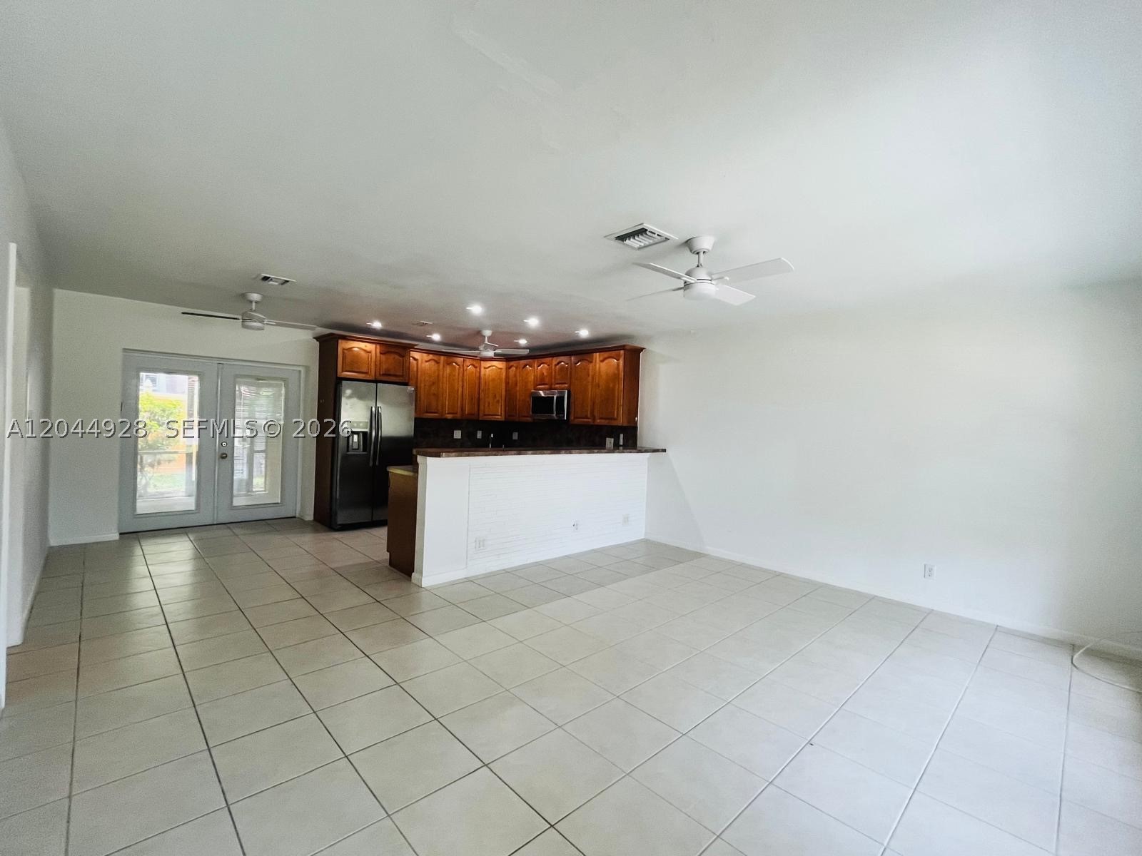 TUNISON PARK - Residential Lease