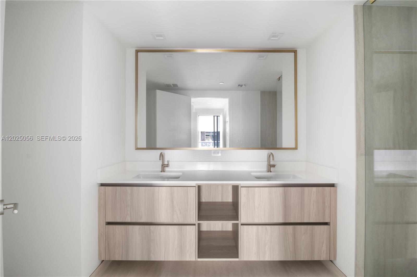 BRICKELL POINT - Residential Lease