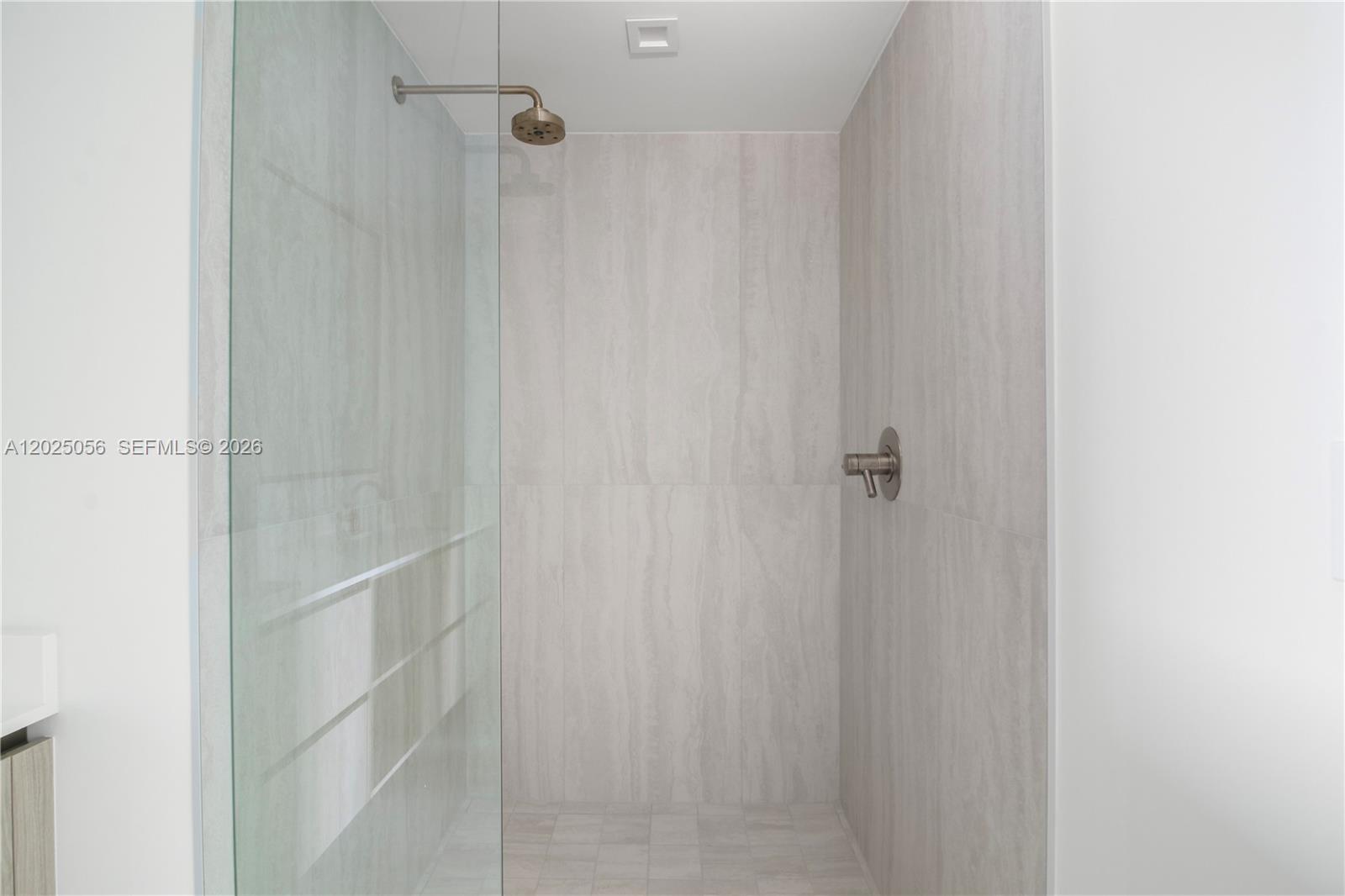 BRICKELL POINT - Residential Lease