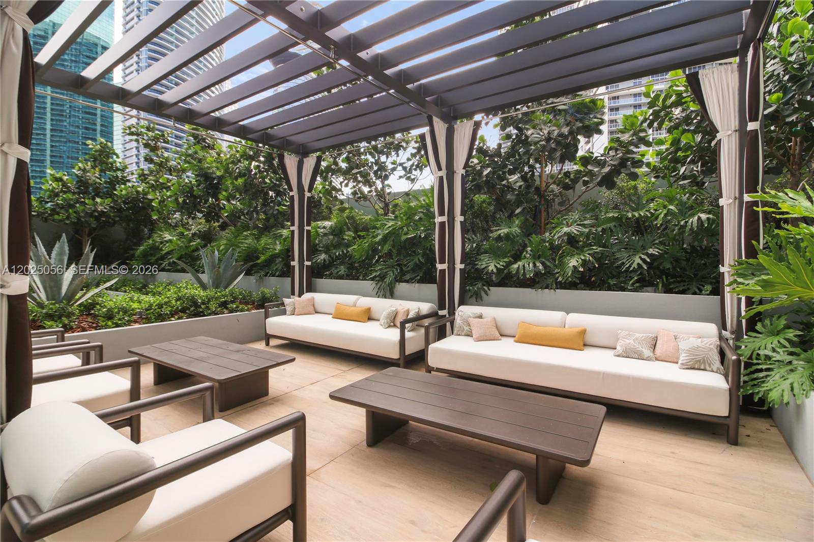BRICKELL POINT - Residential Lease