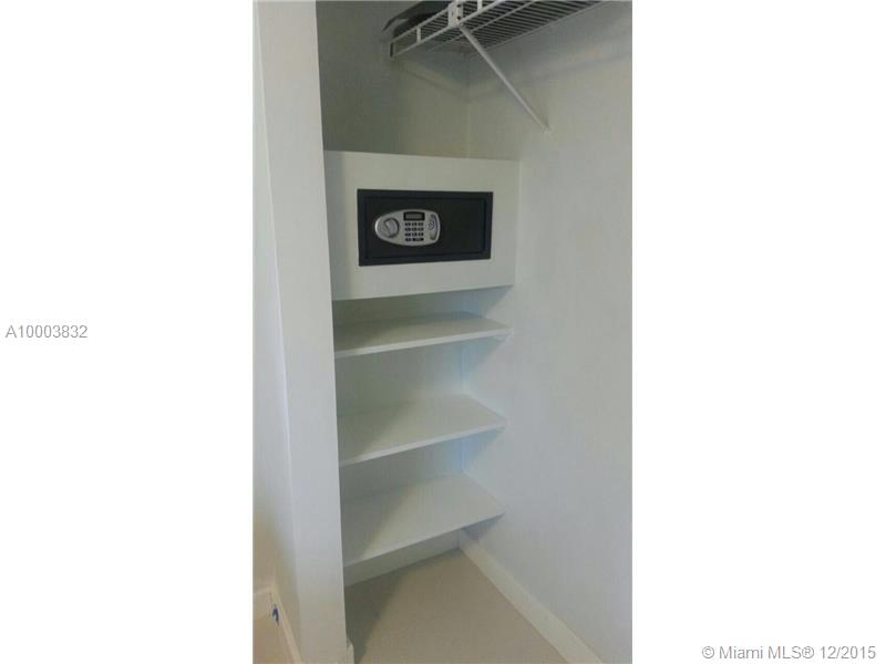 4 54 41INWOOD A SUB PB 6- - Residential Lease