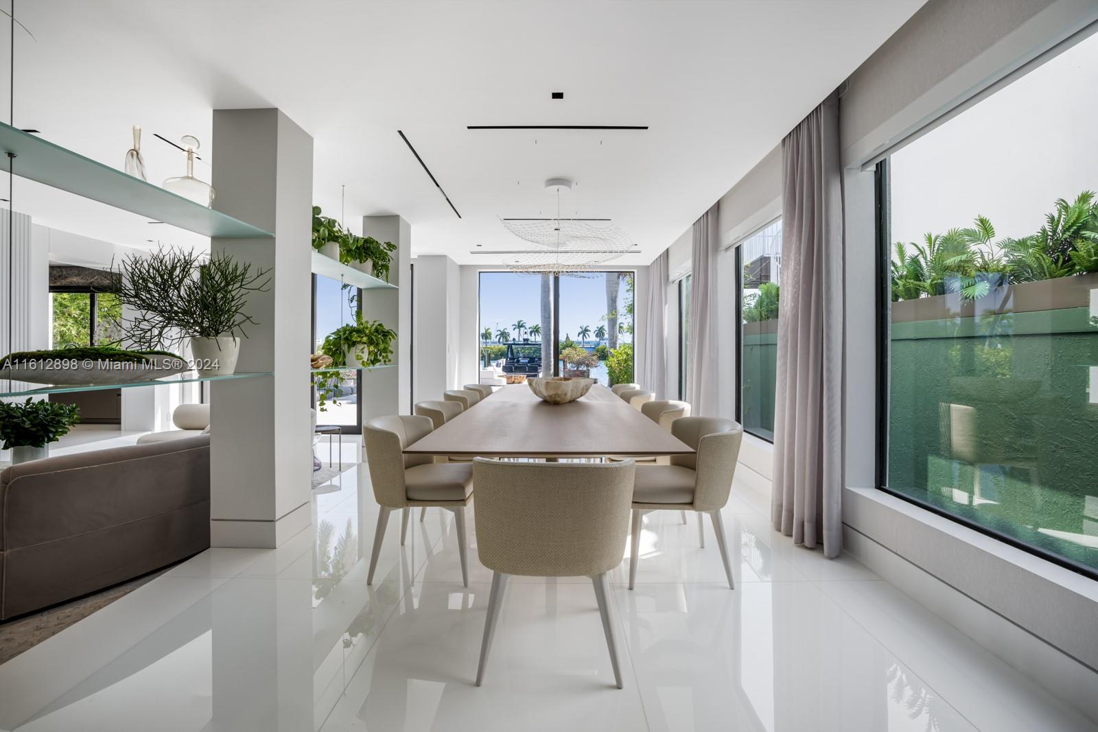 PALM ISLAND - Residential