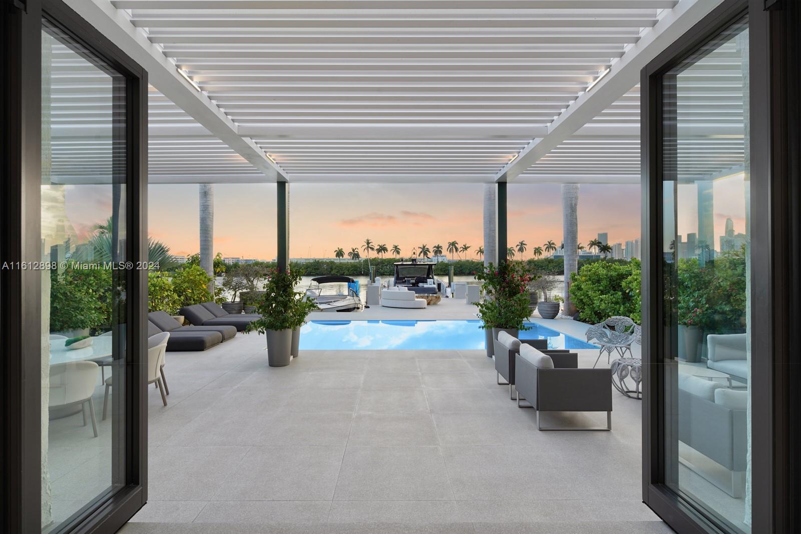 PALM ISLAND - Residential