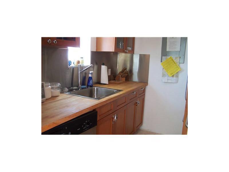 KIM AIMEE CONDO - Residential Lease