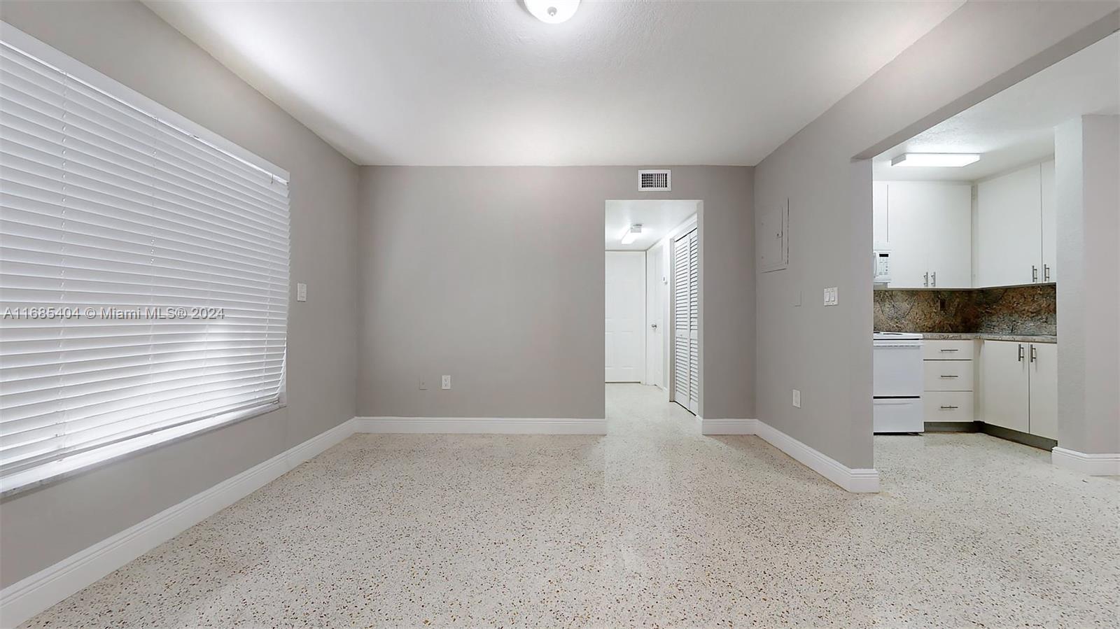 HELMS SUB - Residential Lease