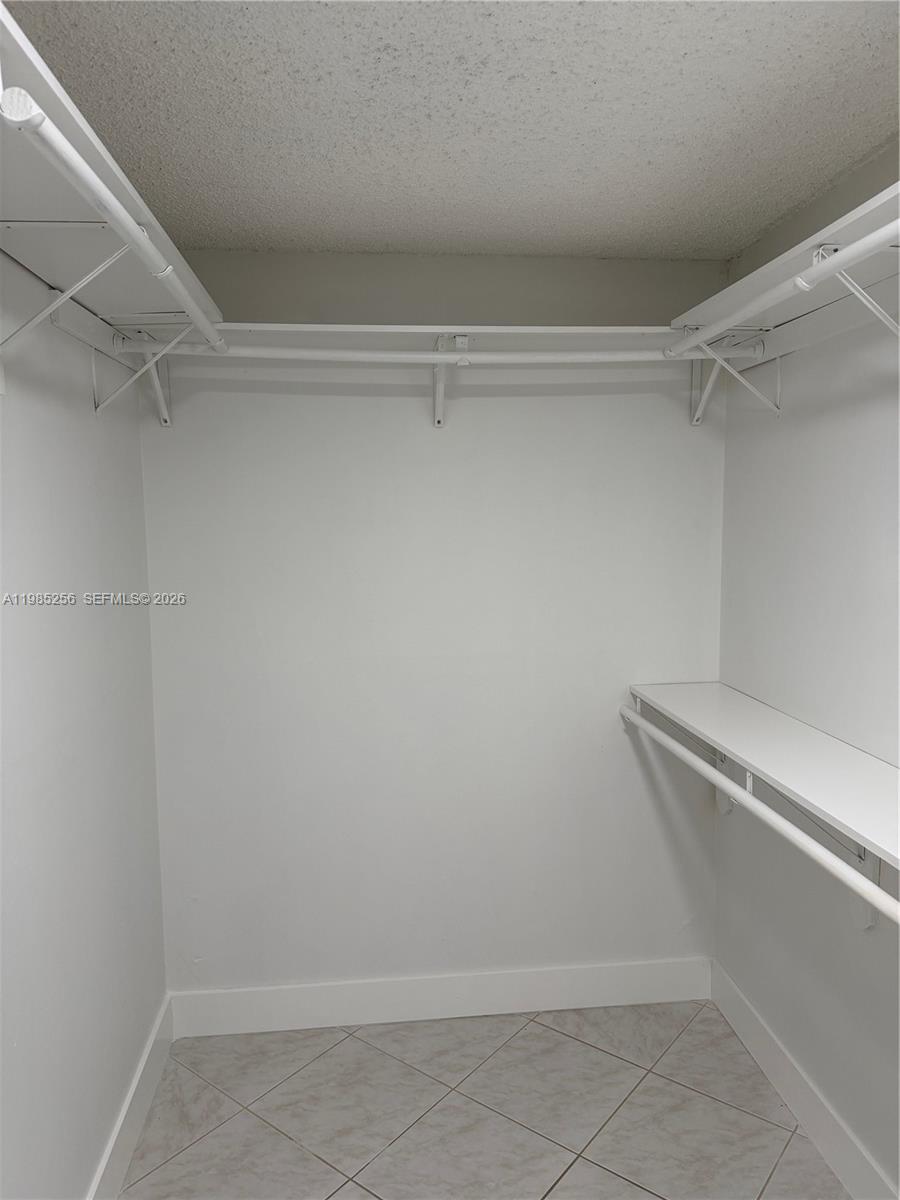 SNAPPER VILLAGE PH 2 SEC - Residential Lease