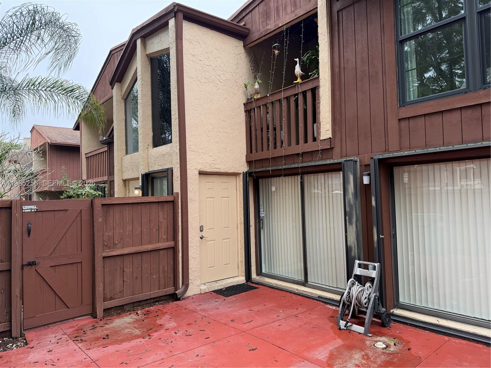 SNAPPER VILLAGE PH 2 SEC - Residential Lease