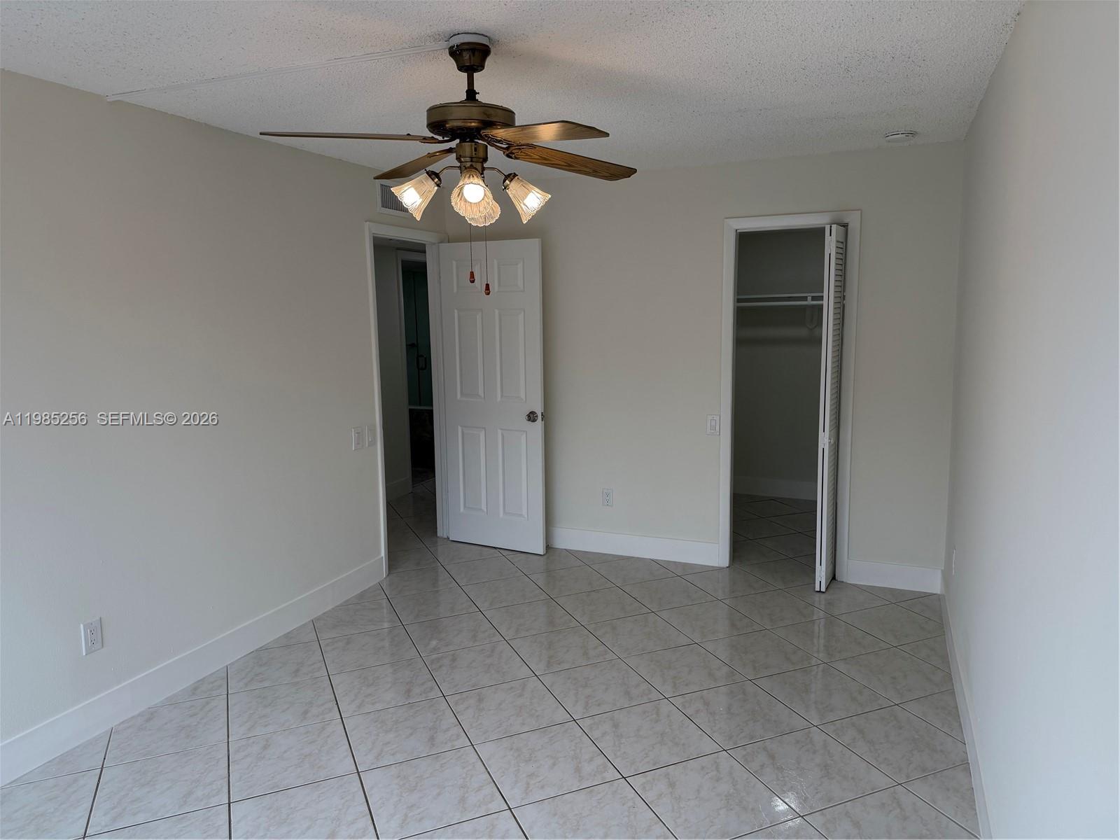 SNAPPER VILLAGE PH 2 SEC - Residential Lease