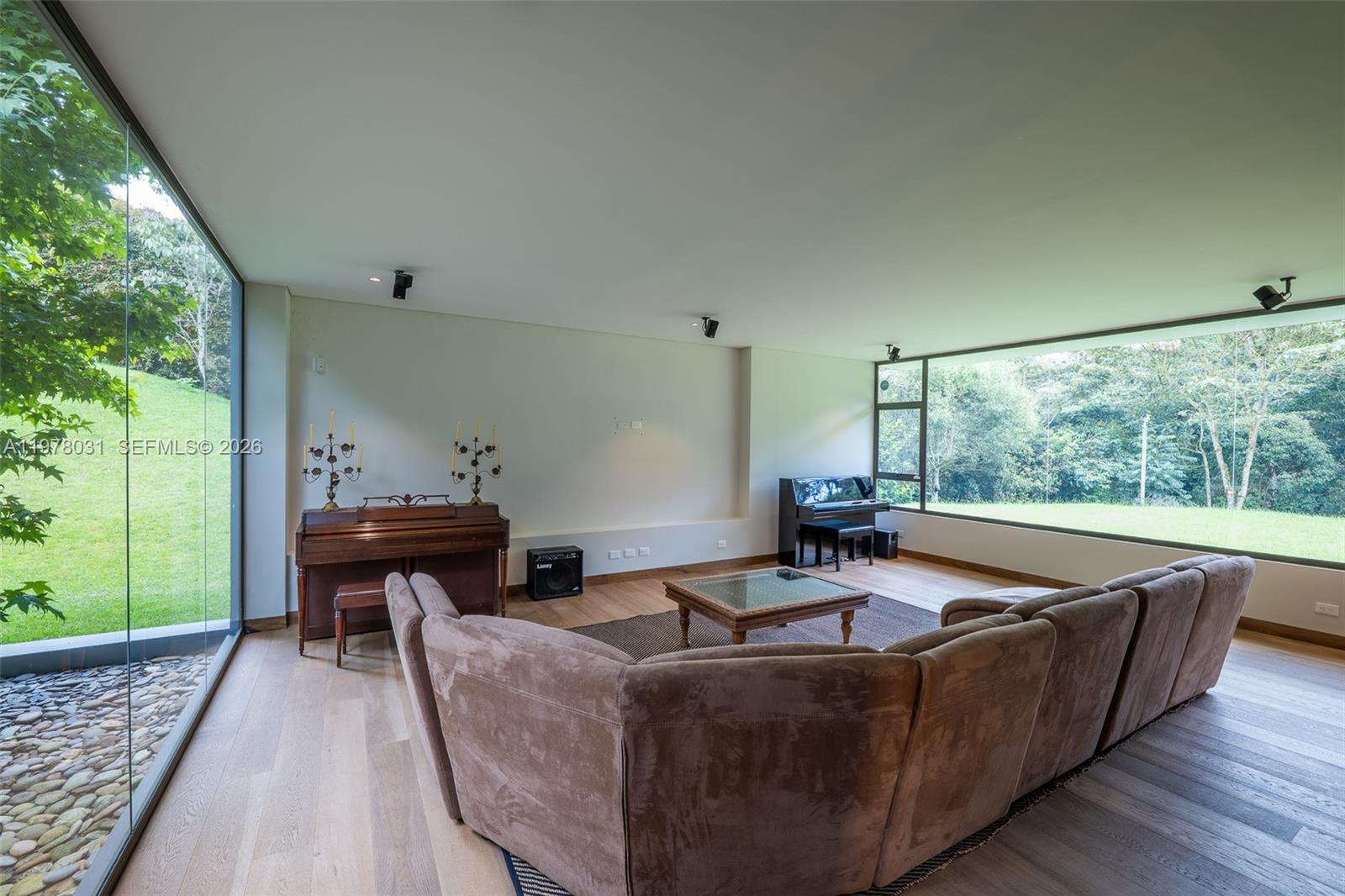 ARRAYANES - Residential