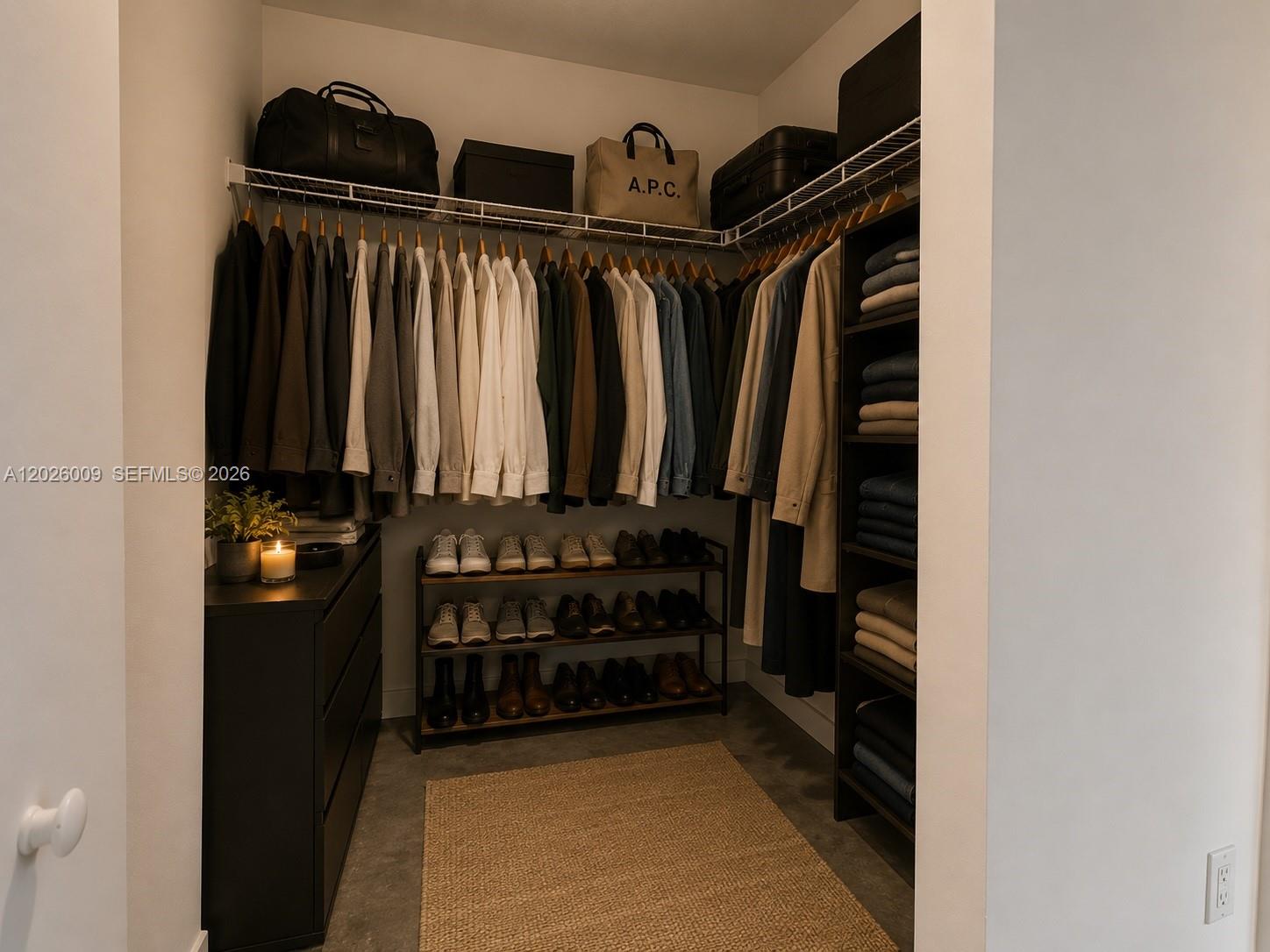 CENTRO CONDO - Residential Lease