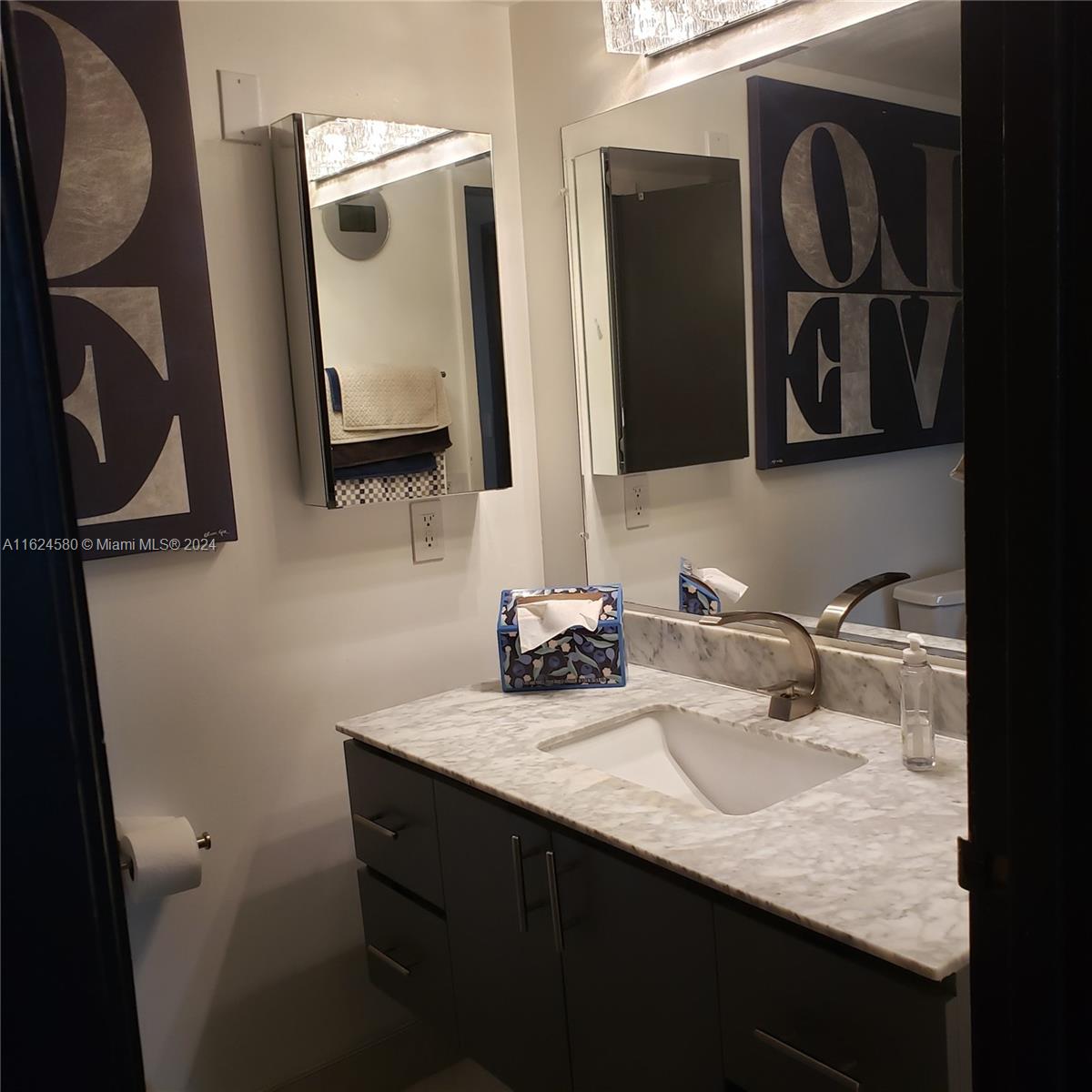 DESOTO PARK CONDO - Residential Lease