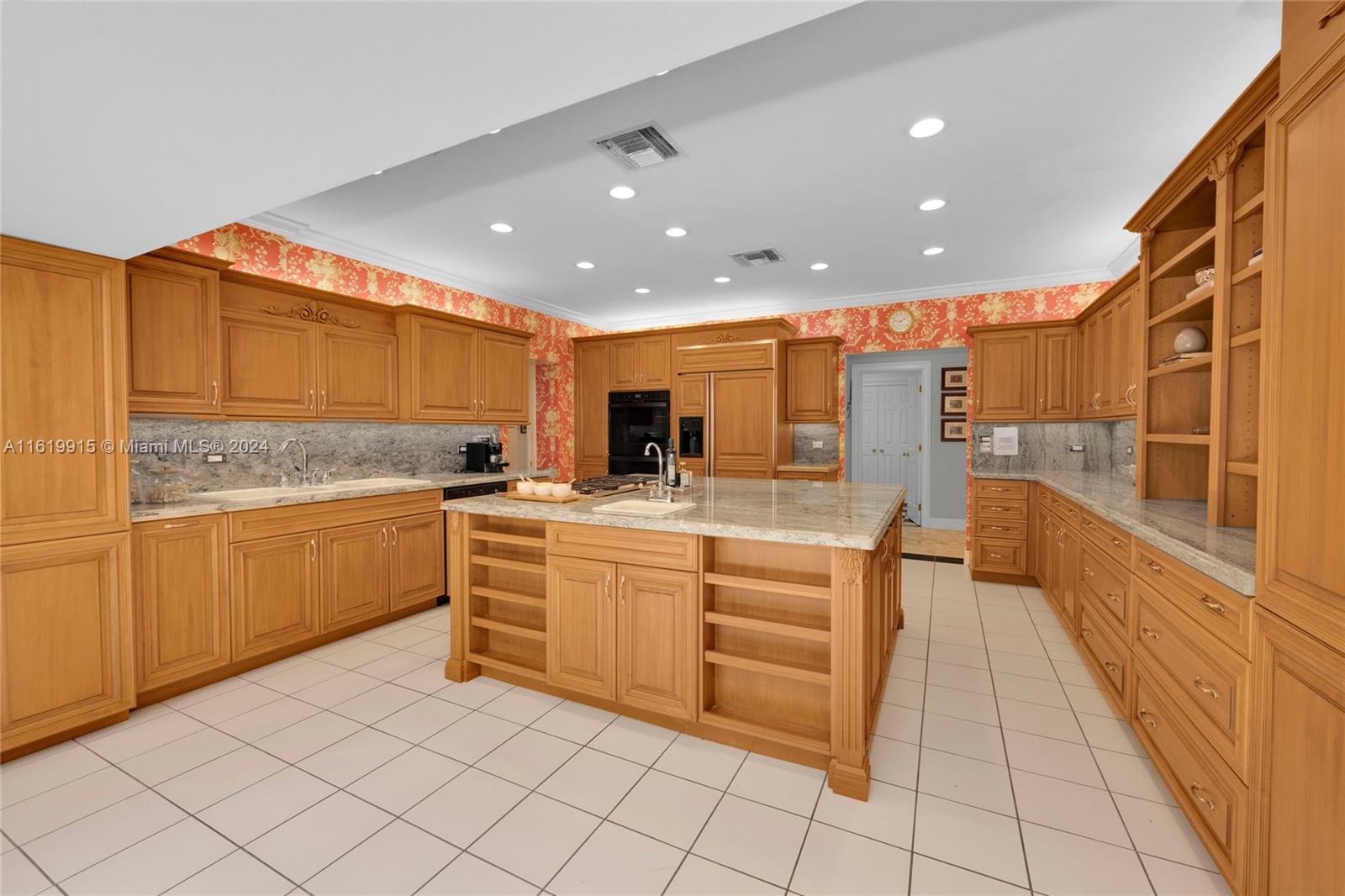 C GAB COUNTRY CLUB SEC 5 - Residential