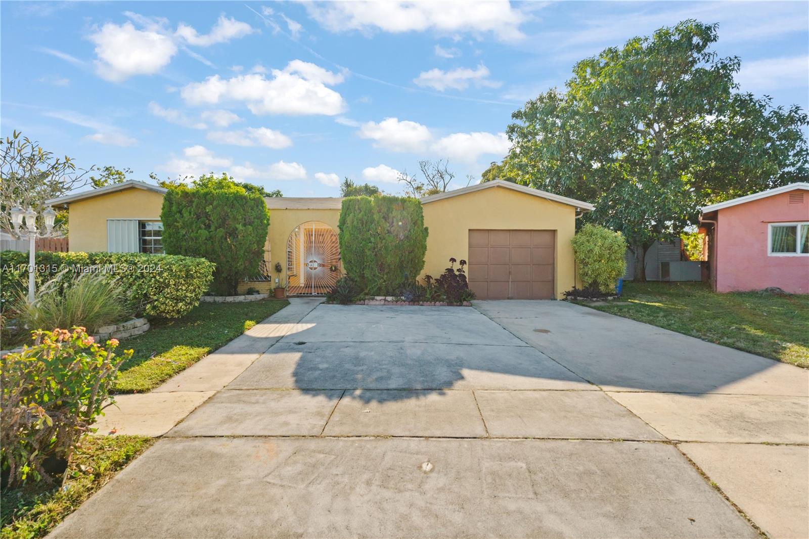 OAKLAND HILLS 5 SEC - Residential
