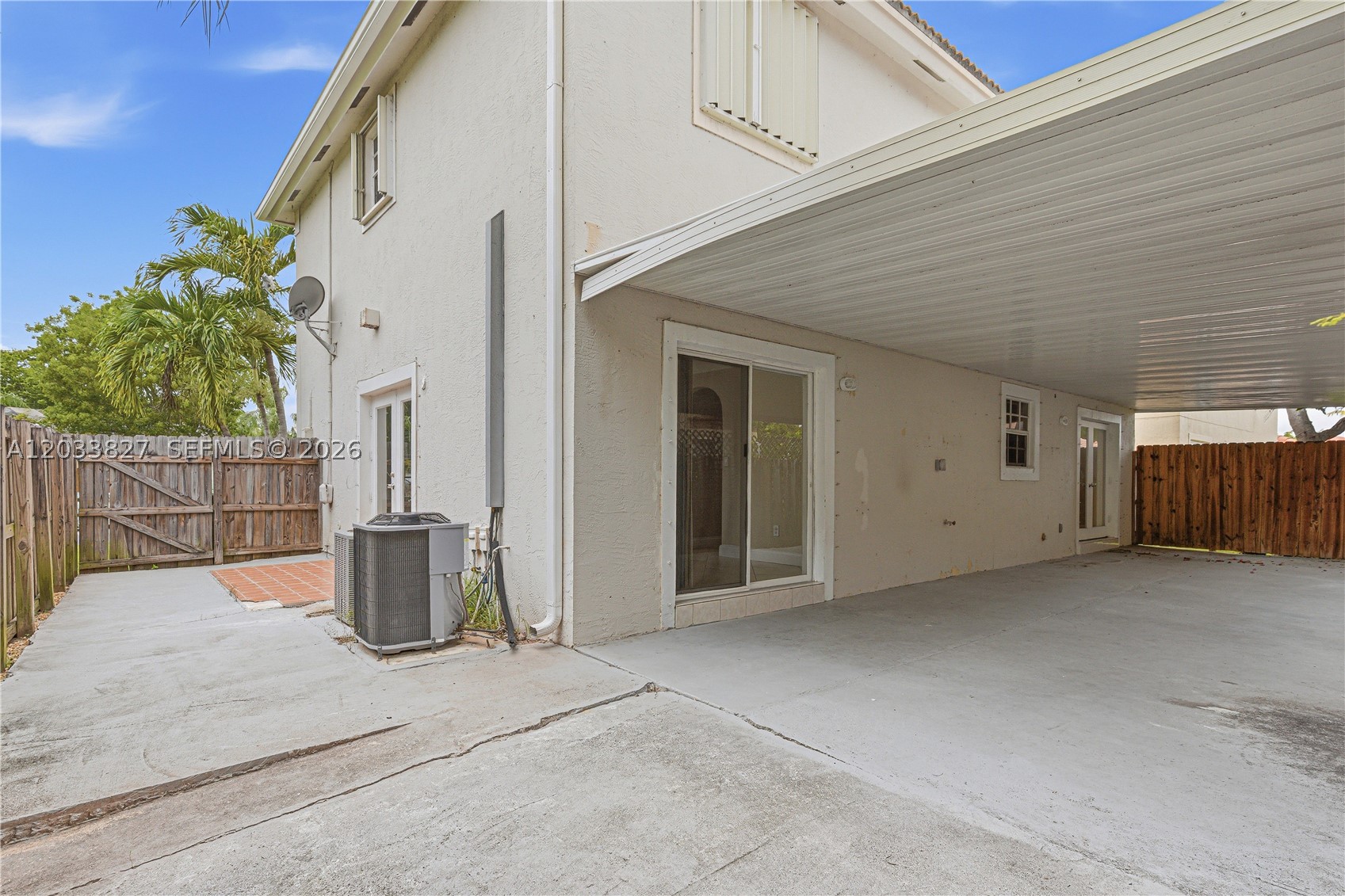 LAKES BY THE BAY SEC 8 - Residential