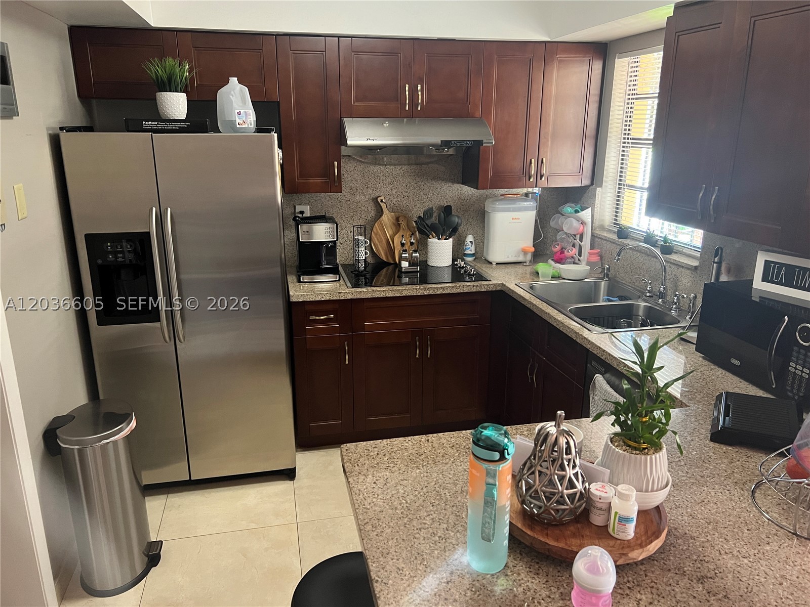ODA HOMES CONDO - Residential Lease