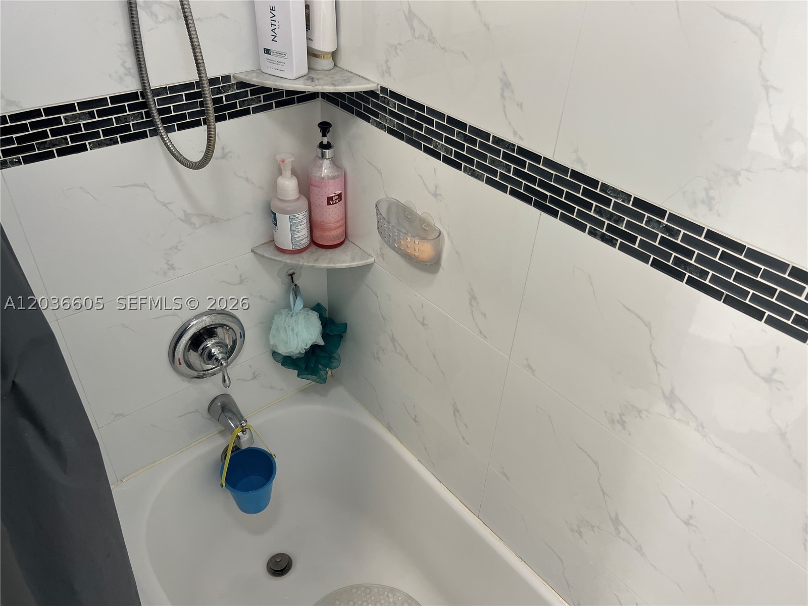 ODA HOMES CONDO - Residential Lease