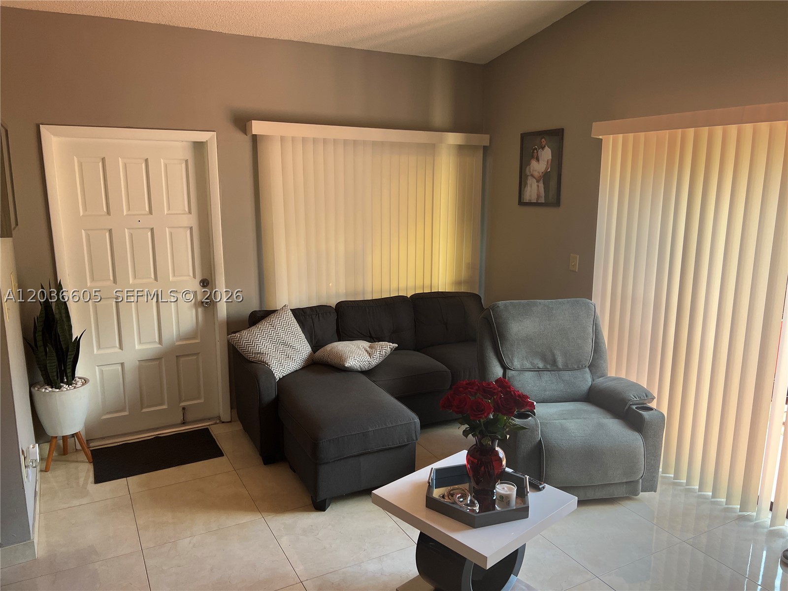 ODA HOMES CONDO - Residential Lease