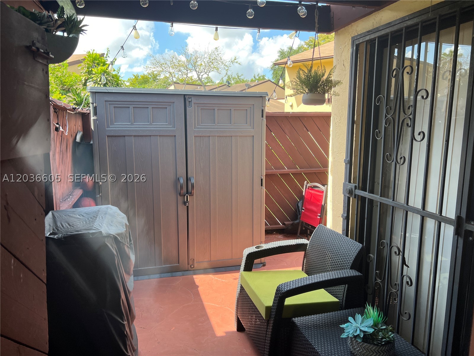 ODA HOMES CONDO - Residential Lease