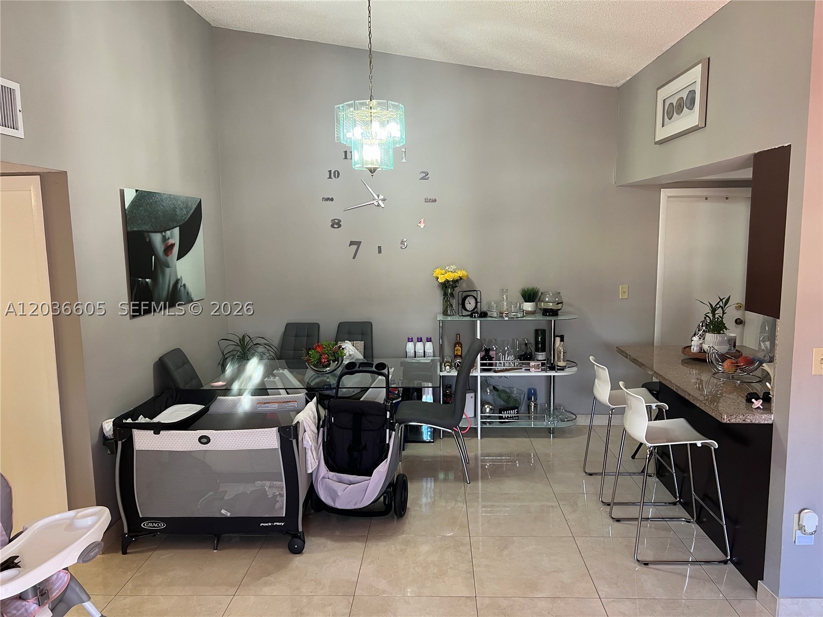 ODA HOMES CONDO - Residential Lease