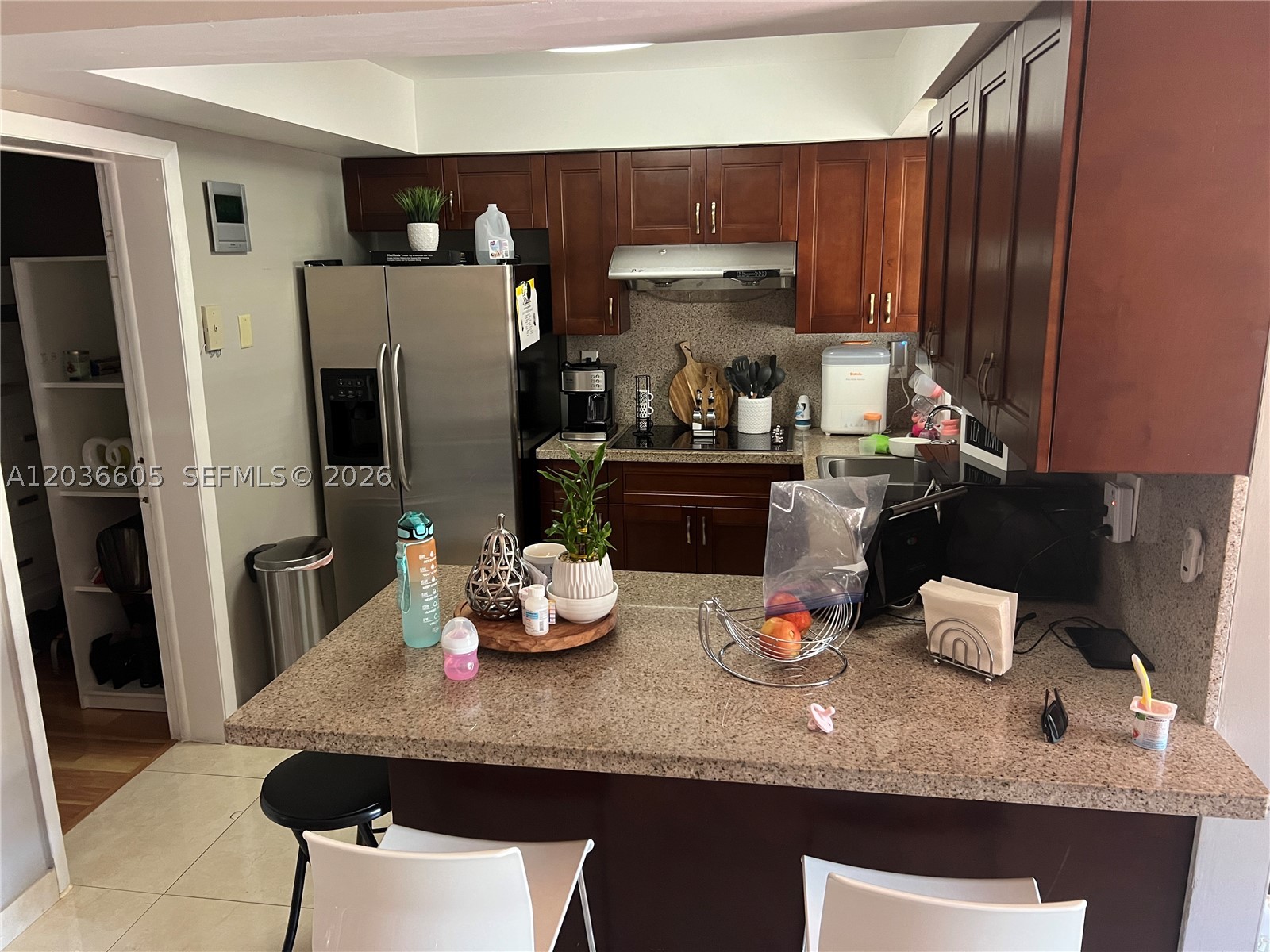 ODA HOMES CONDO - Residential Lease