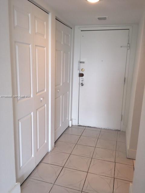 MONTECARLO CONDO - Residential