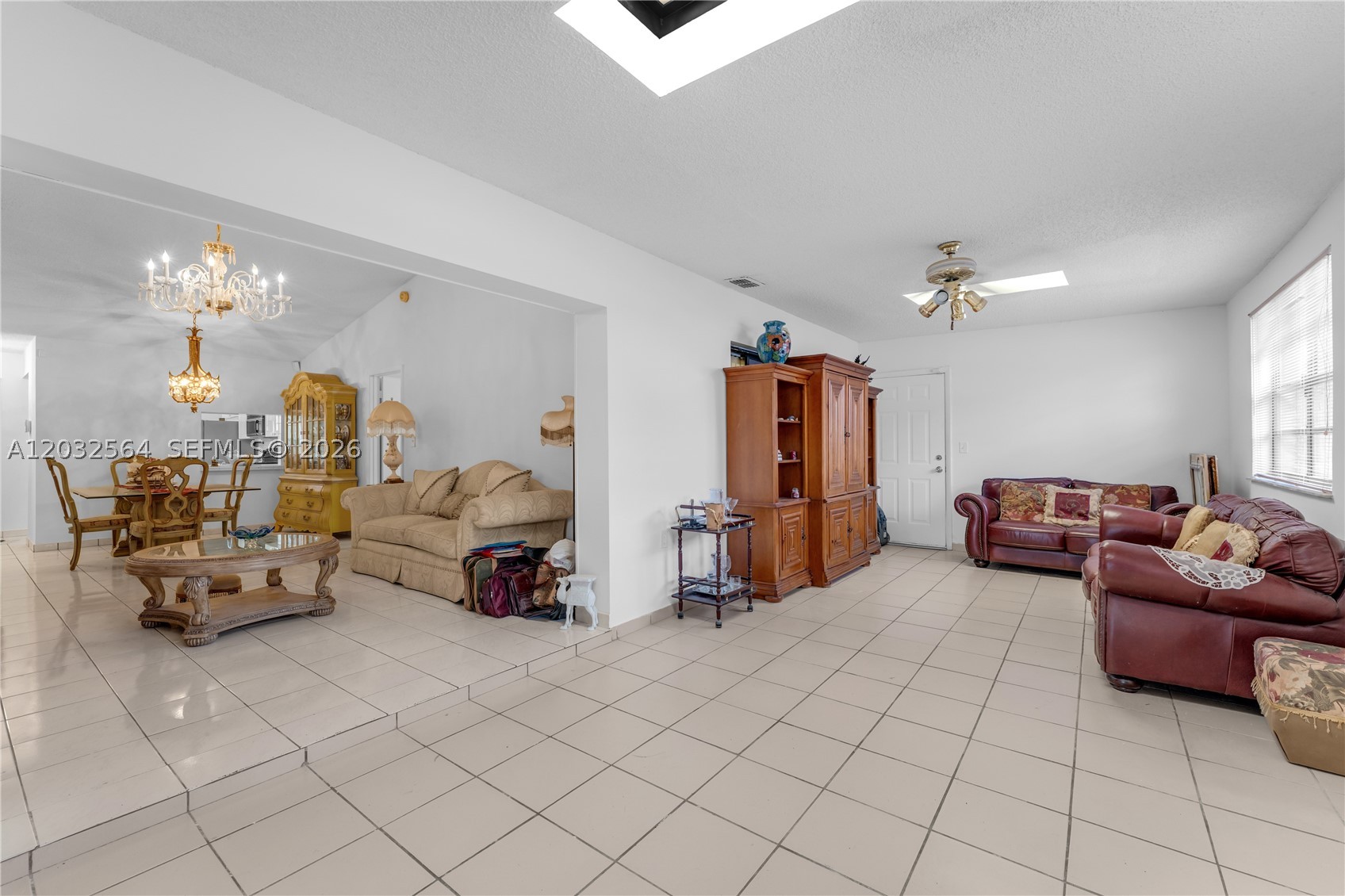 EDGEWATER PARK - Residential