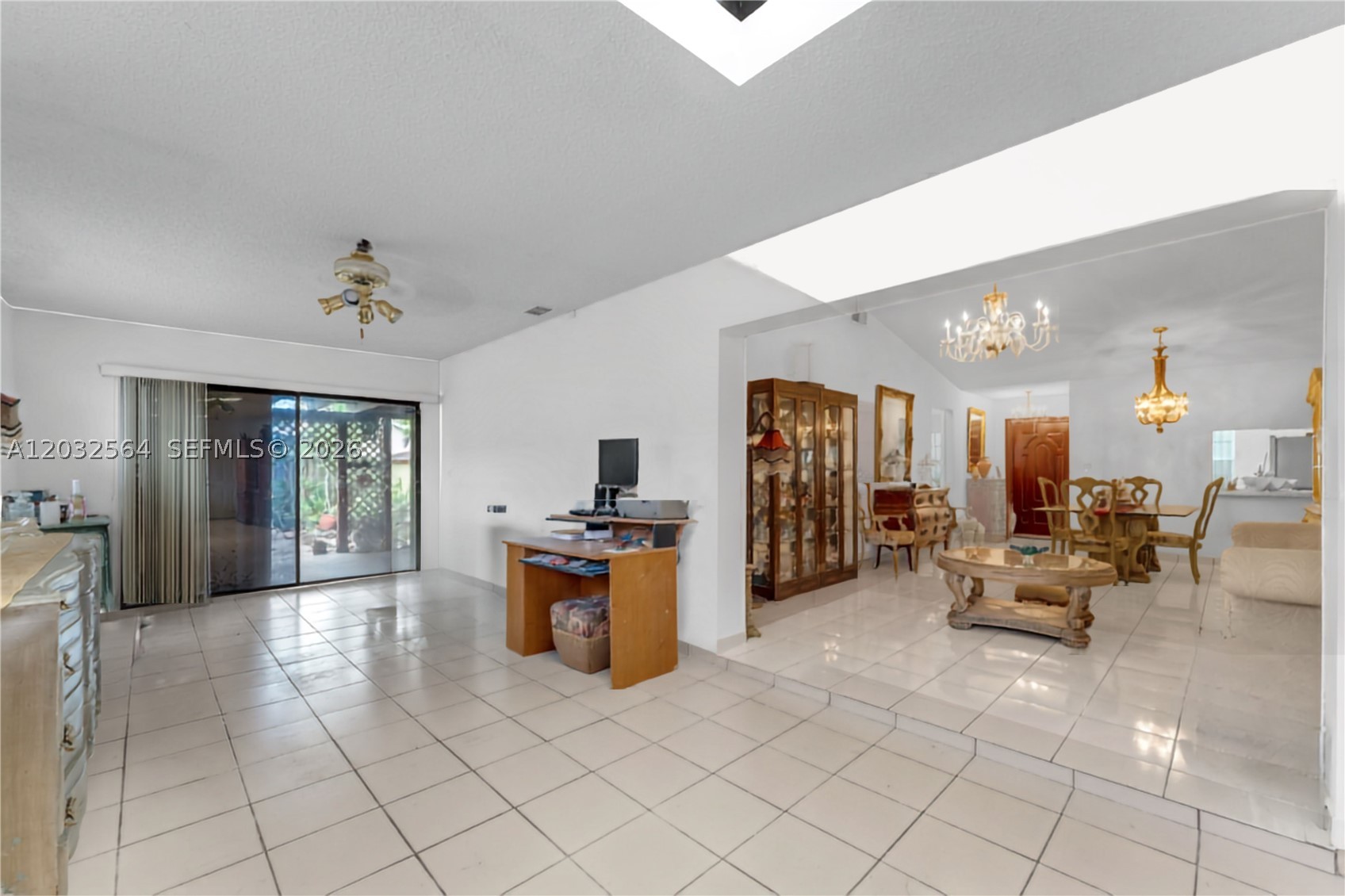 EDGEWATER PARK - Residential