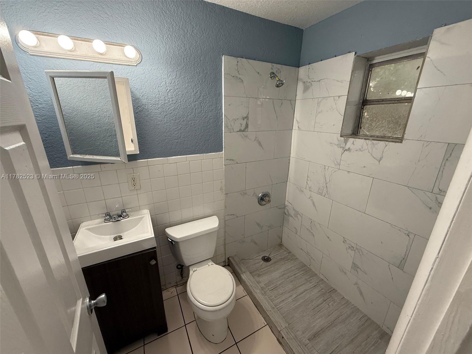 CARVER HEIGHTS - Residential Lease