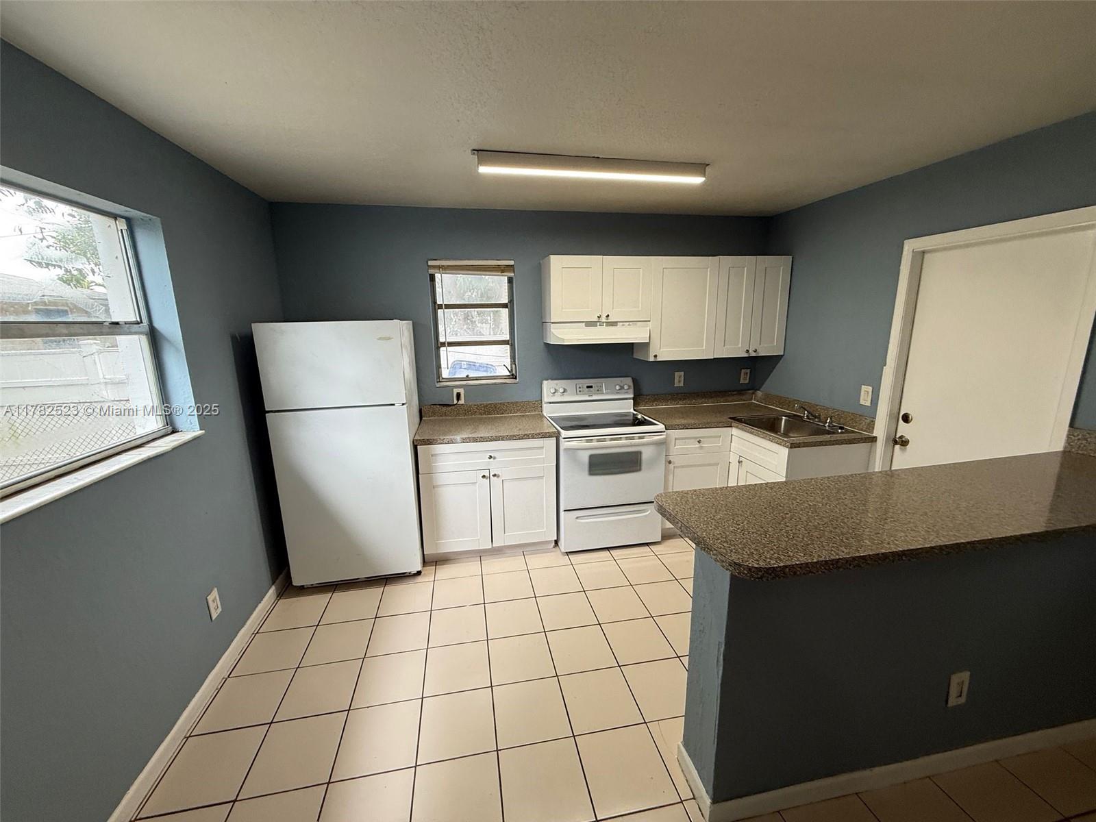 CARVER HEIGHTS - Residential Lease