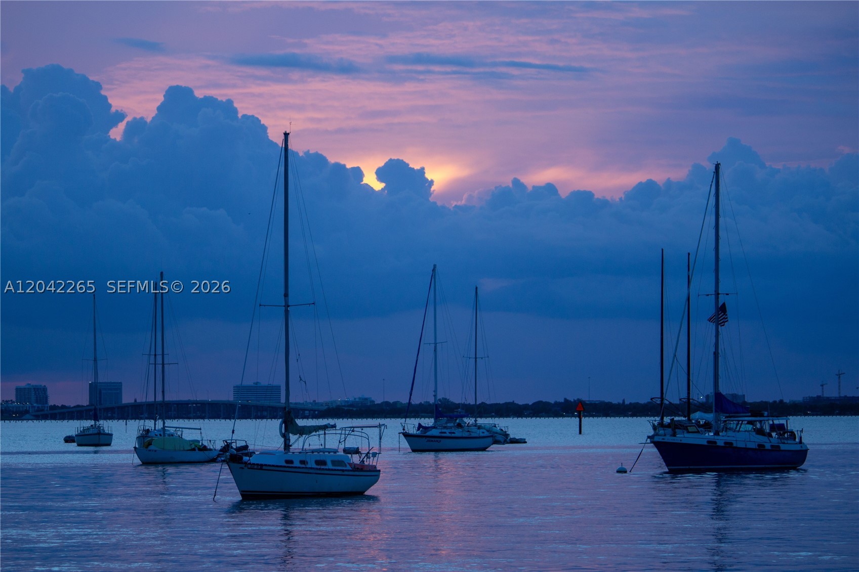PORT CHARLOTTE - Land