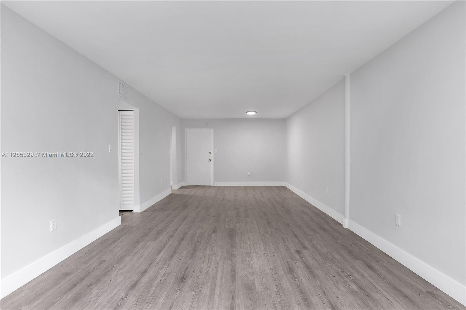 BAYVIEW PALMS CONDO - Residential Lease