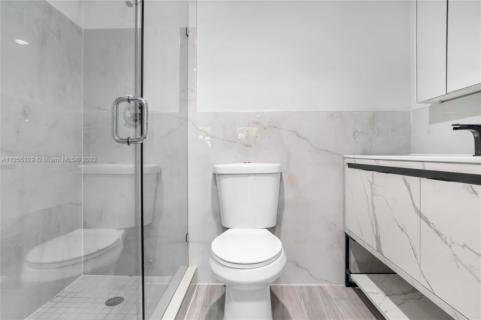 BAYVIEW PALMS CONDO - Residential Lease