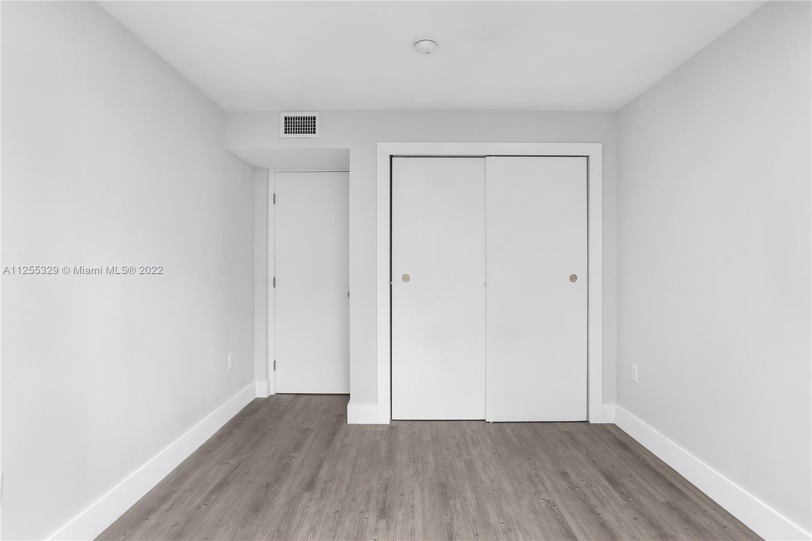 BAYVIEW PALMS CONDO - Residential Lease
