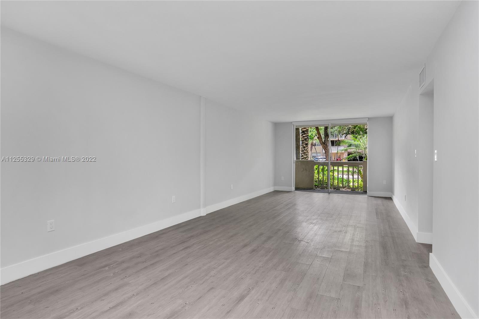 BAYVIEW PALMS CONDO - Residential Lease