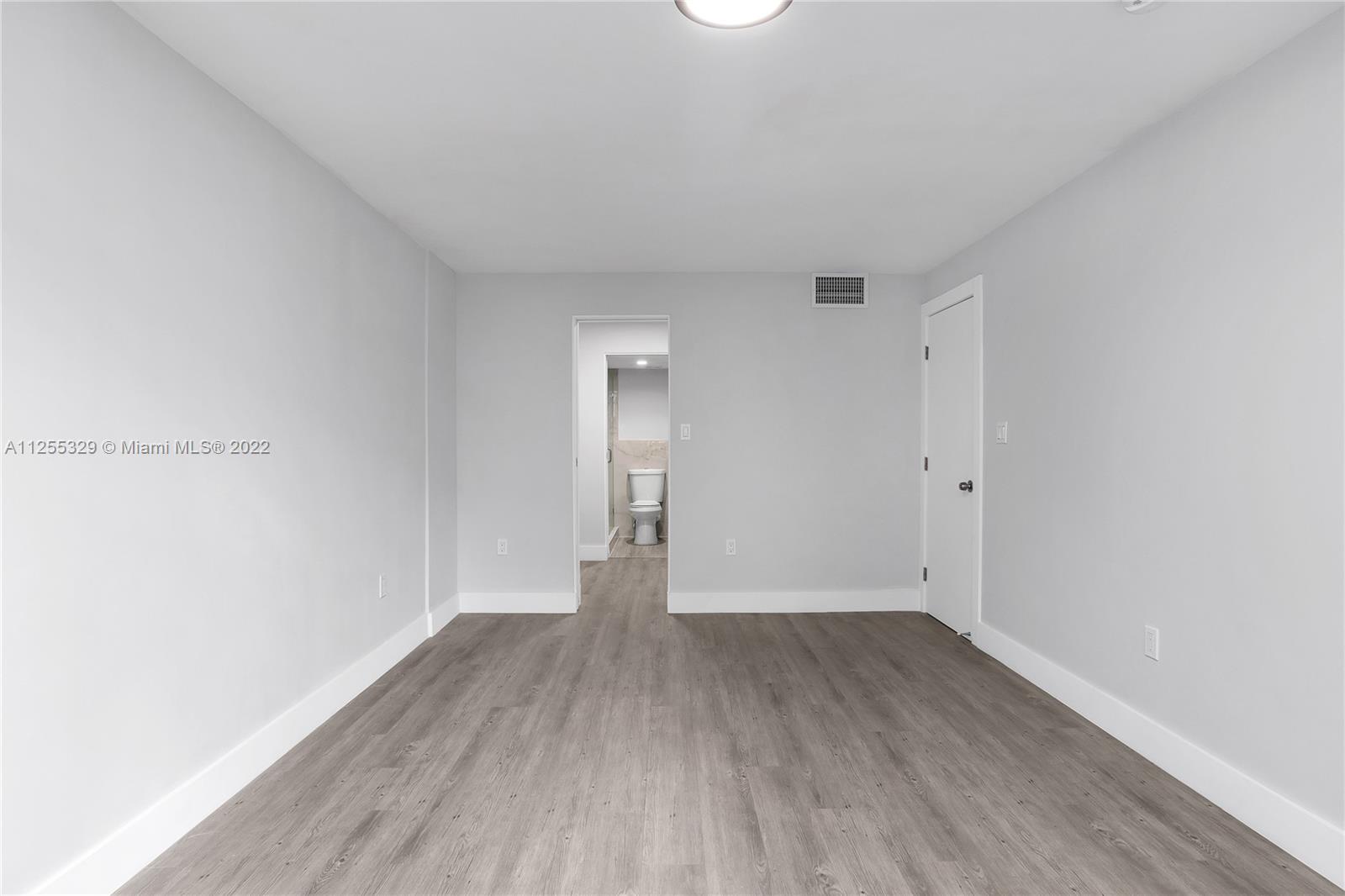 BAYVIEW PALMS CONDO - Residential Lease
