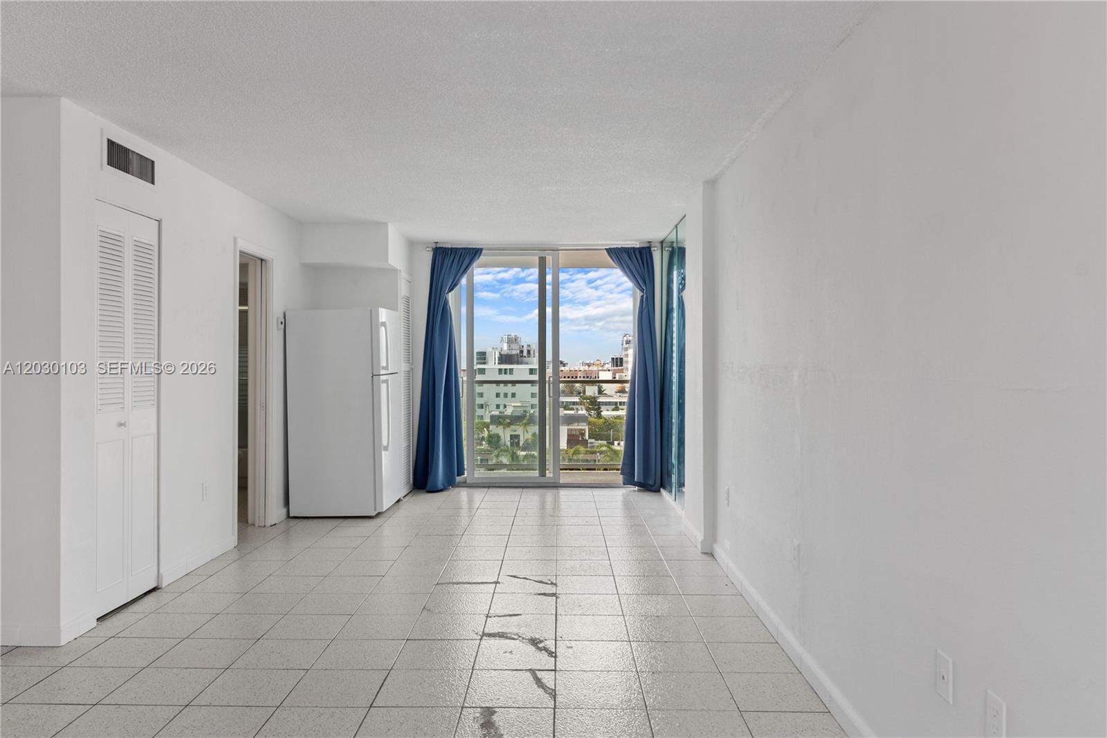 1750 JAMES APARTMENTS CON - Residential
